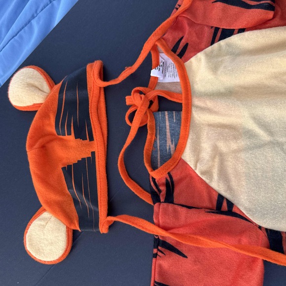 Vintage 90's Tigger Baby Sleeper Costume Disney Pooh Size 1 (12 months) With Hat - Picture 2 of 9